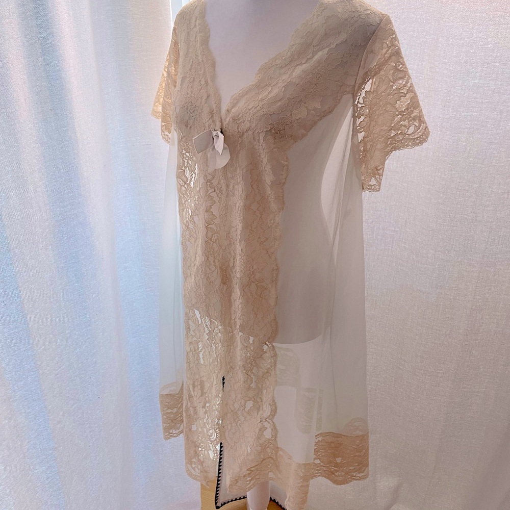 Halloween costume Vintage 60s lingerie